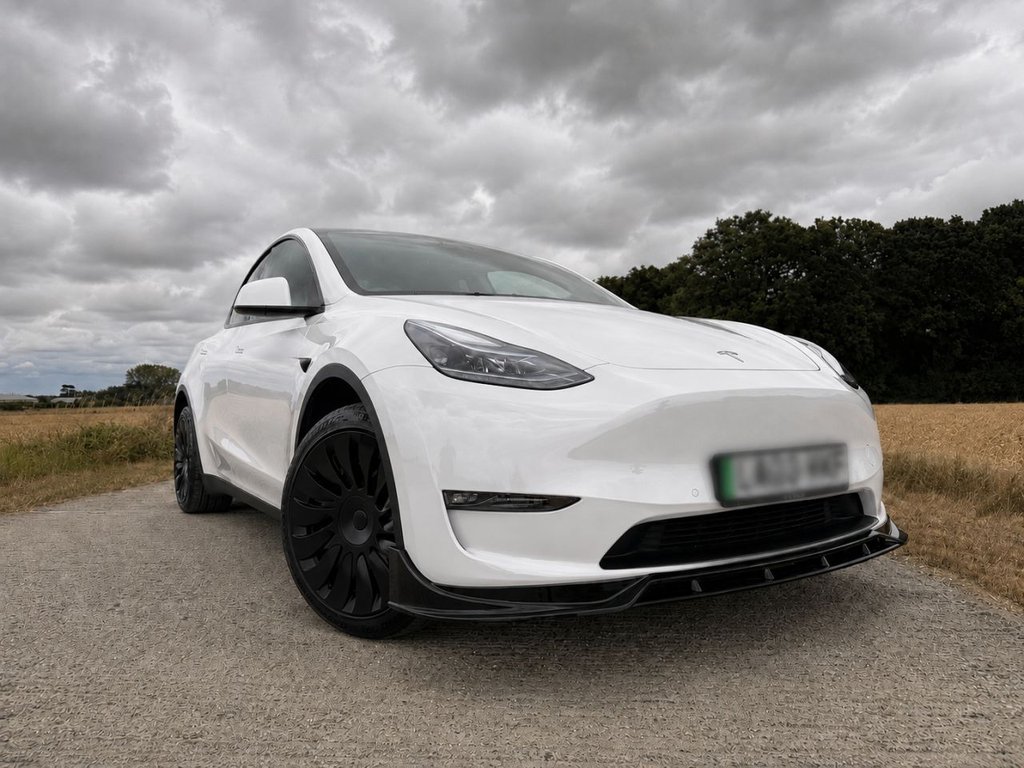 Model Y Premium