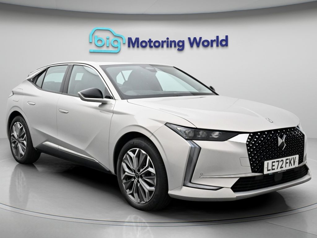 DS 4