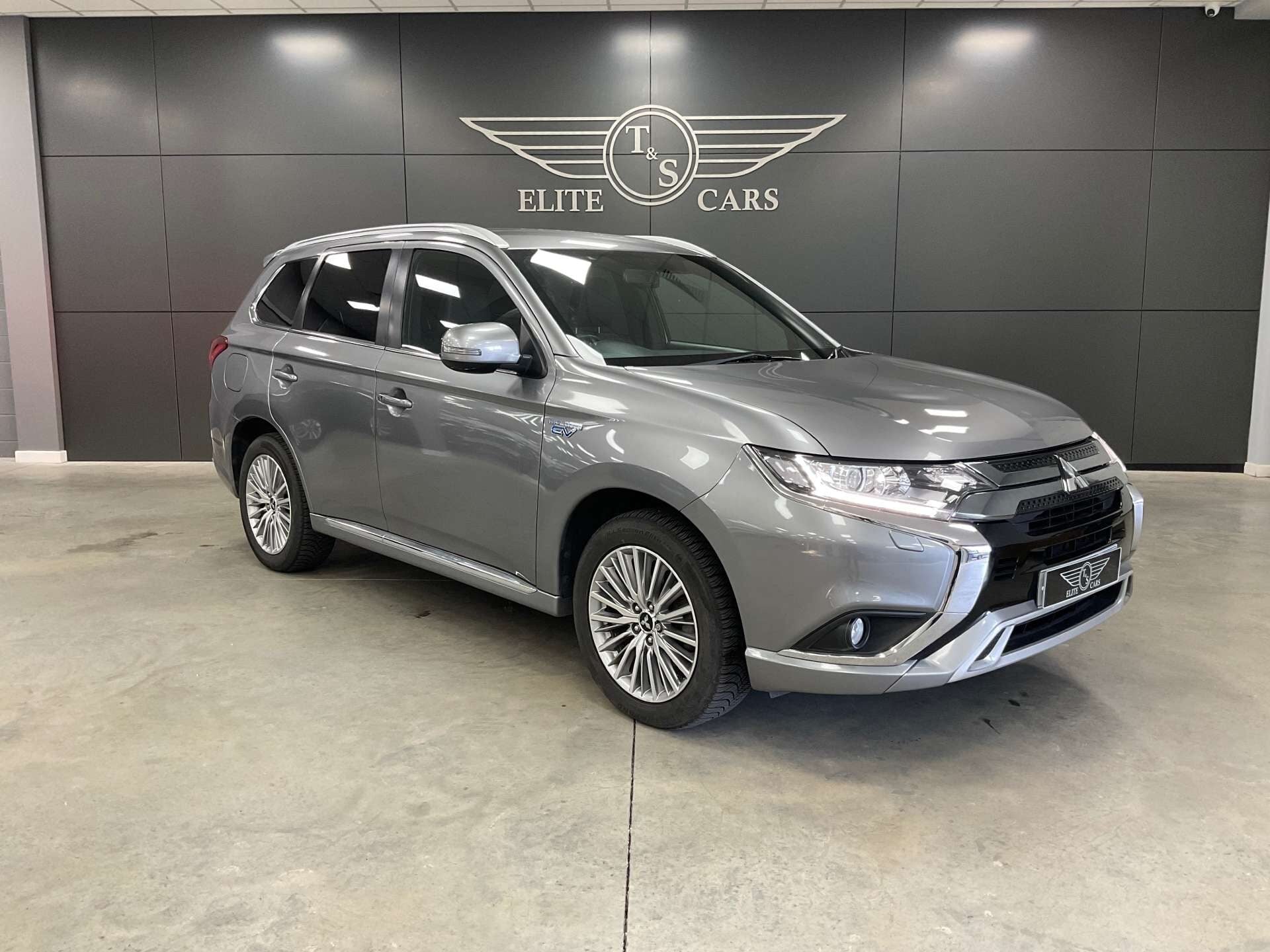 Outlander PHEV