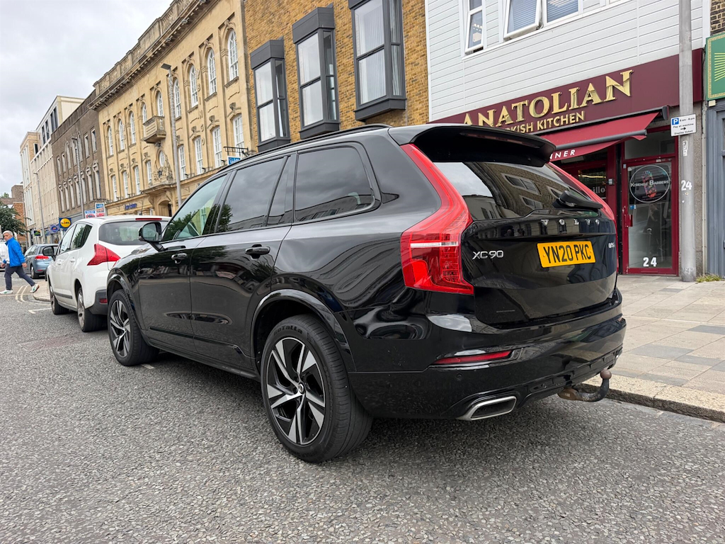 XC90