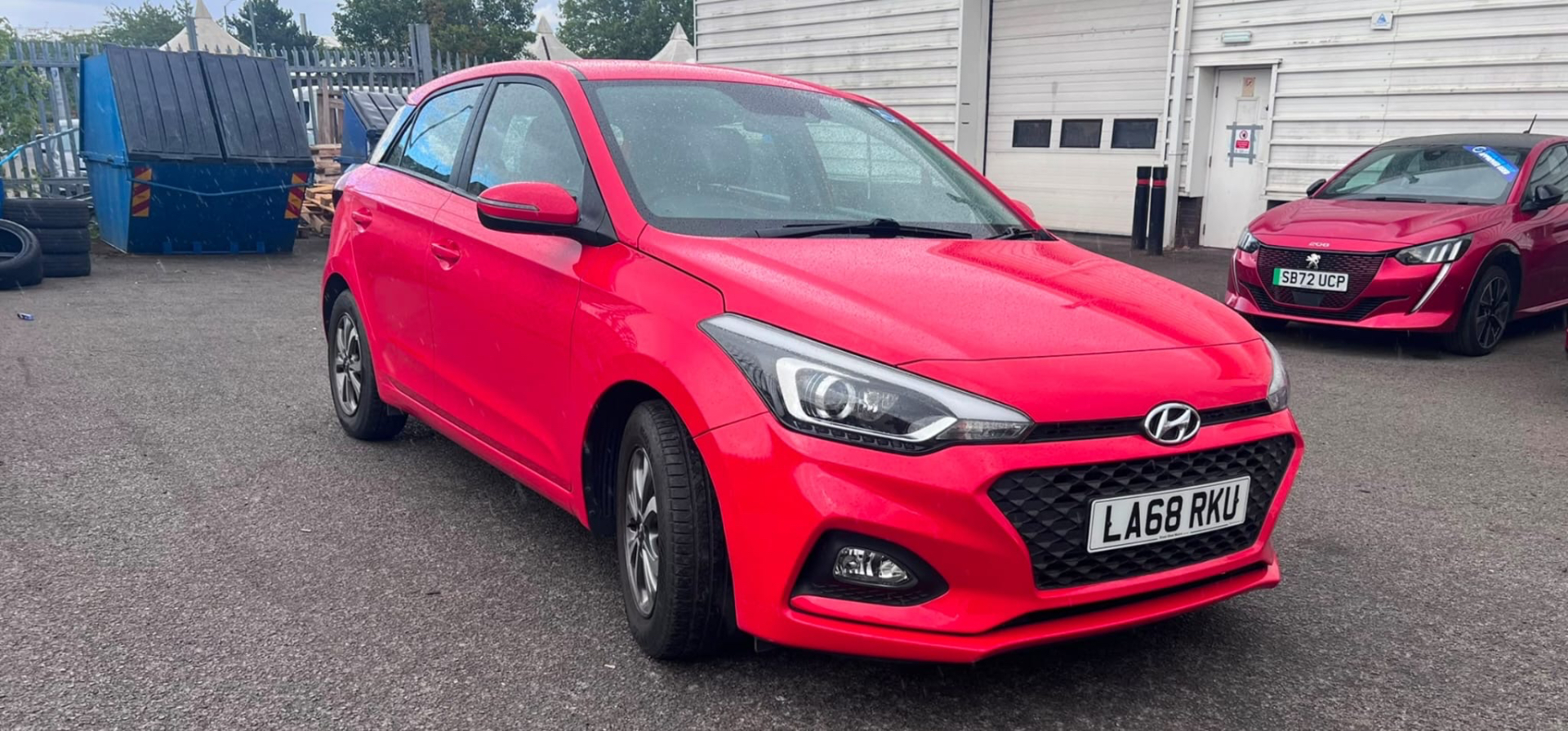 i20