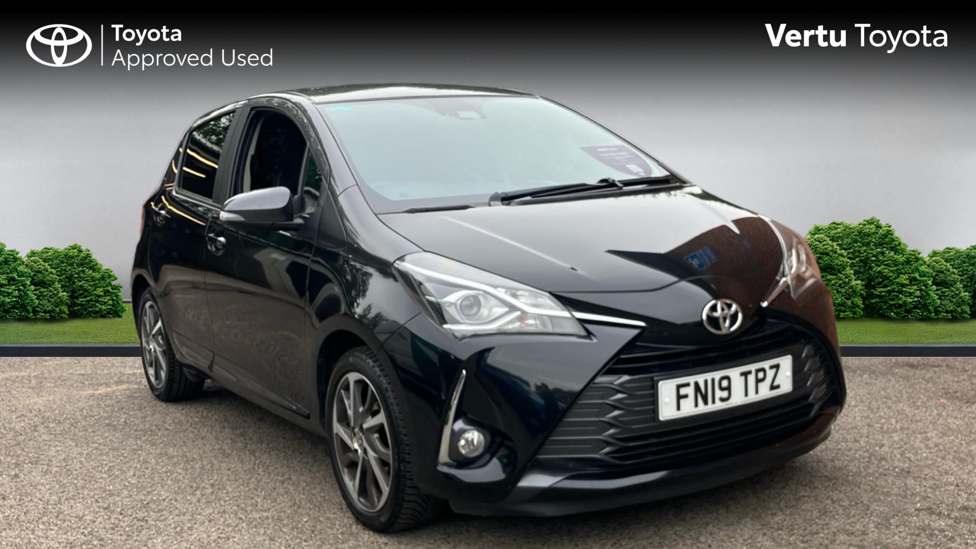 Yaris