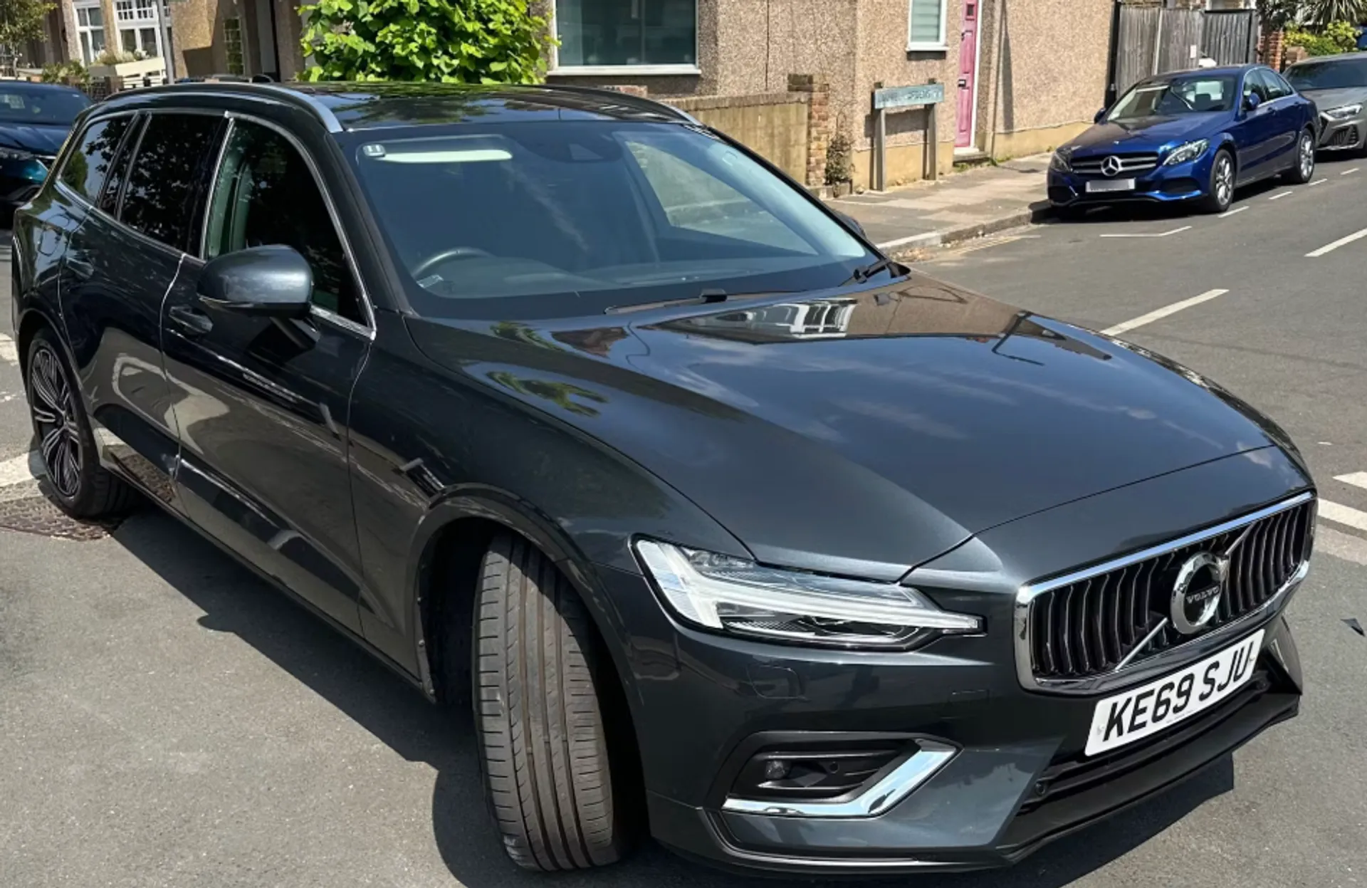 V60