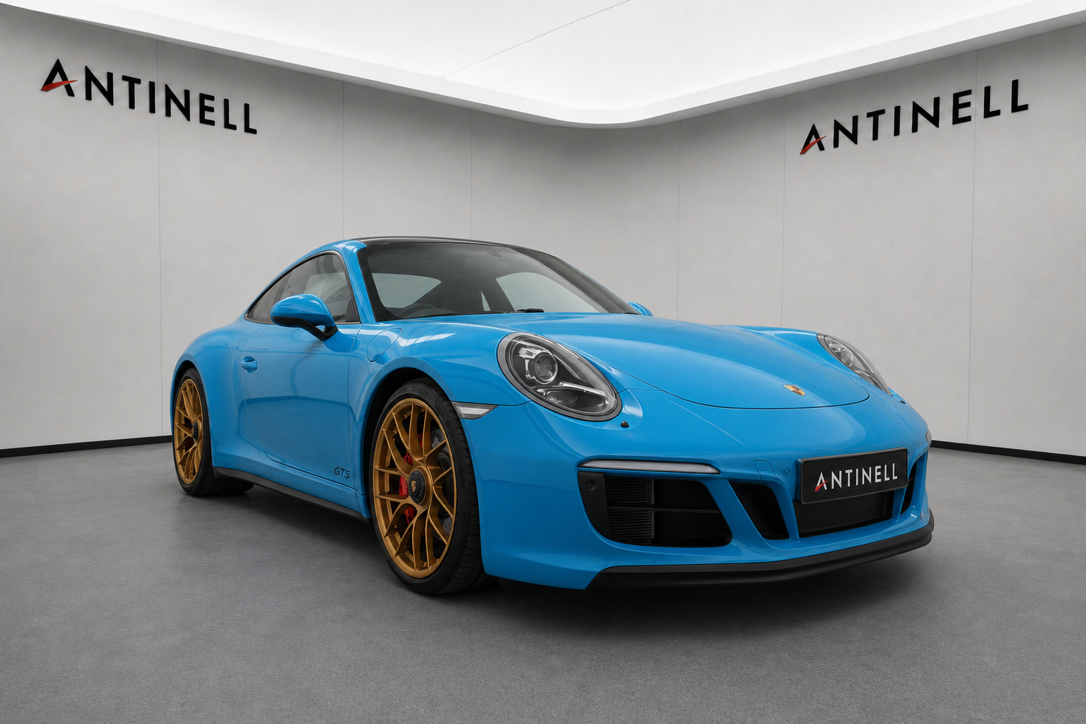 911