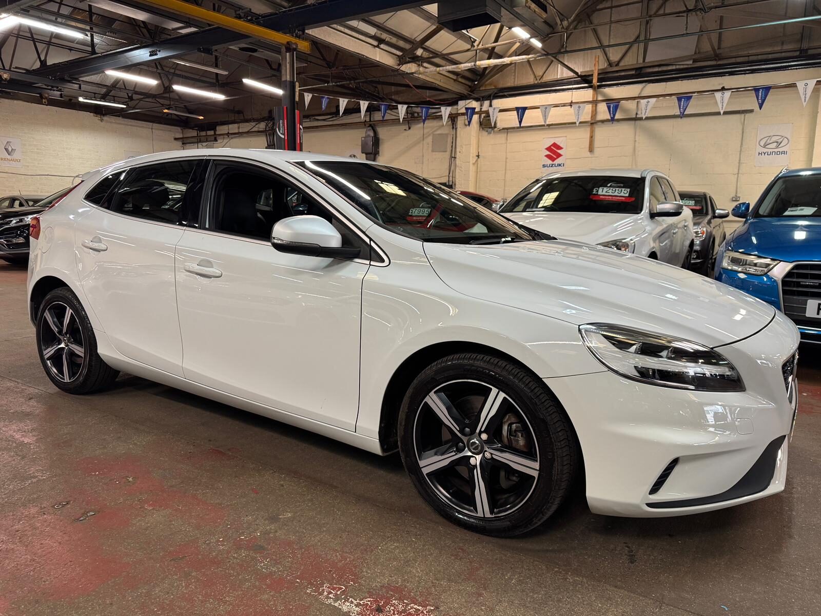 V40