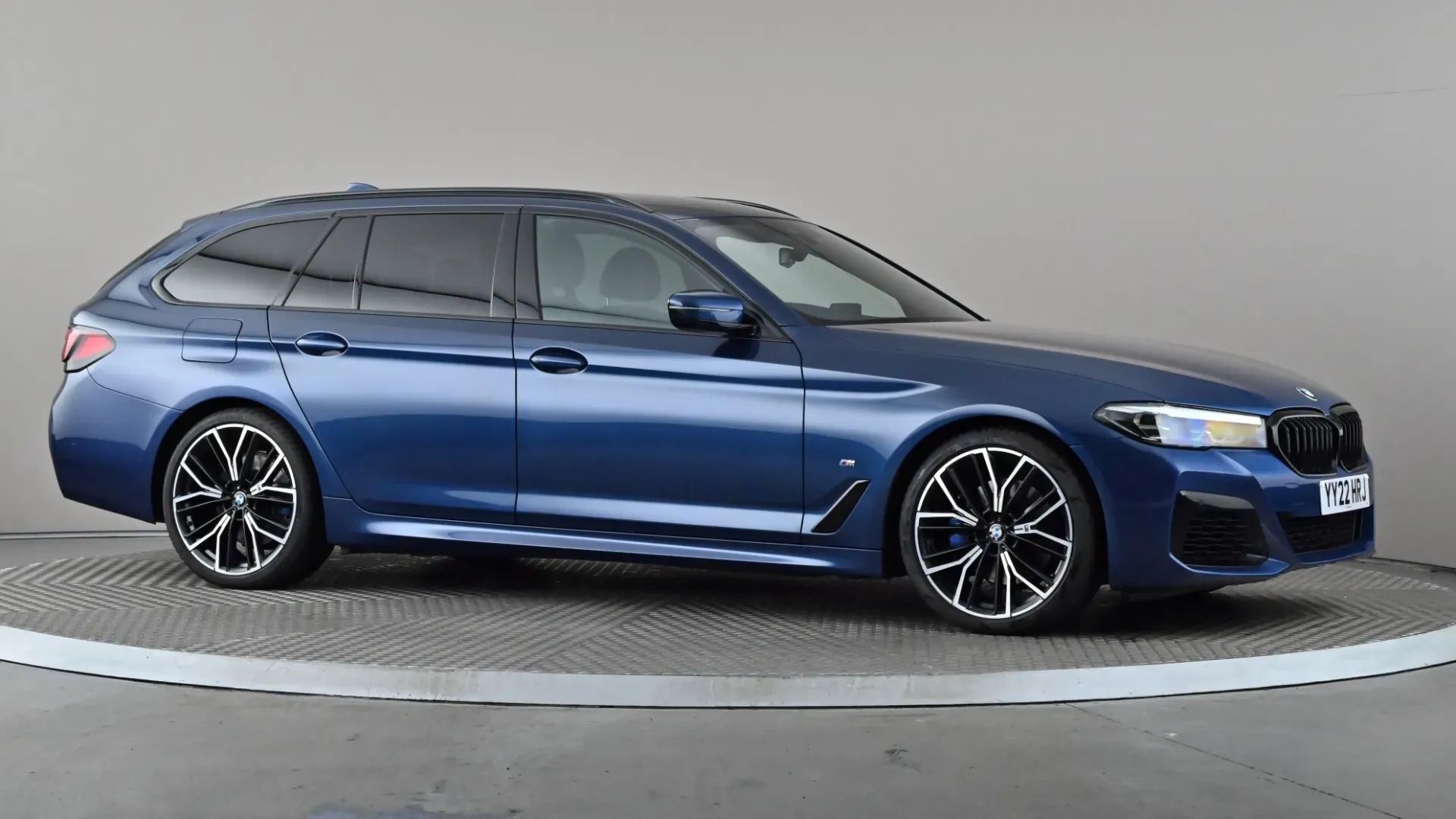 5 Series Touring