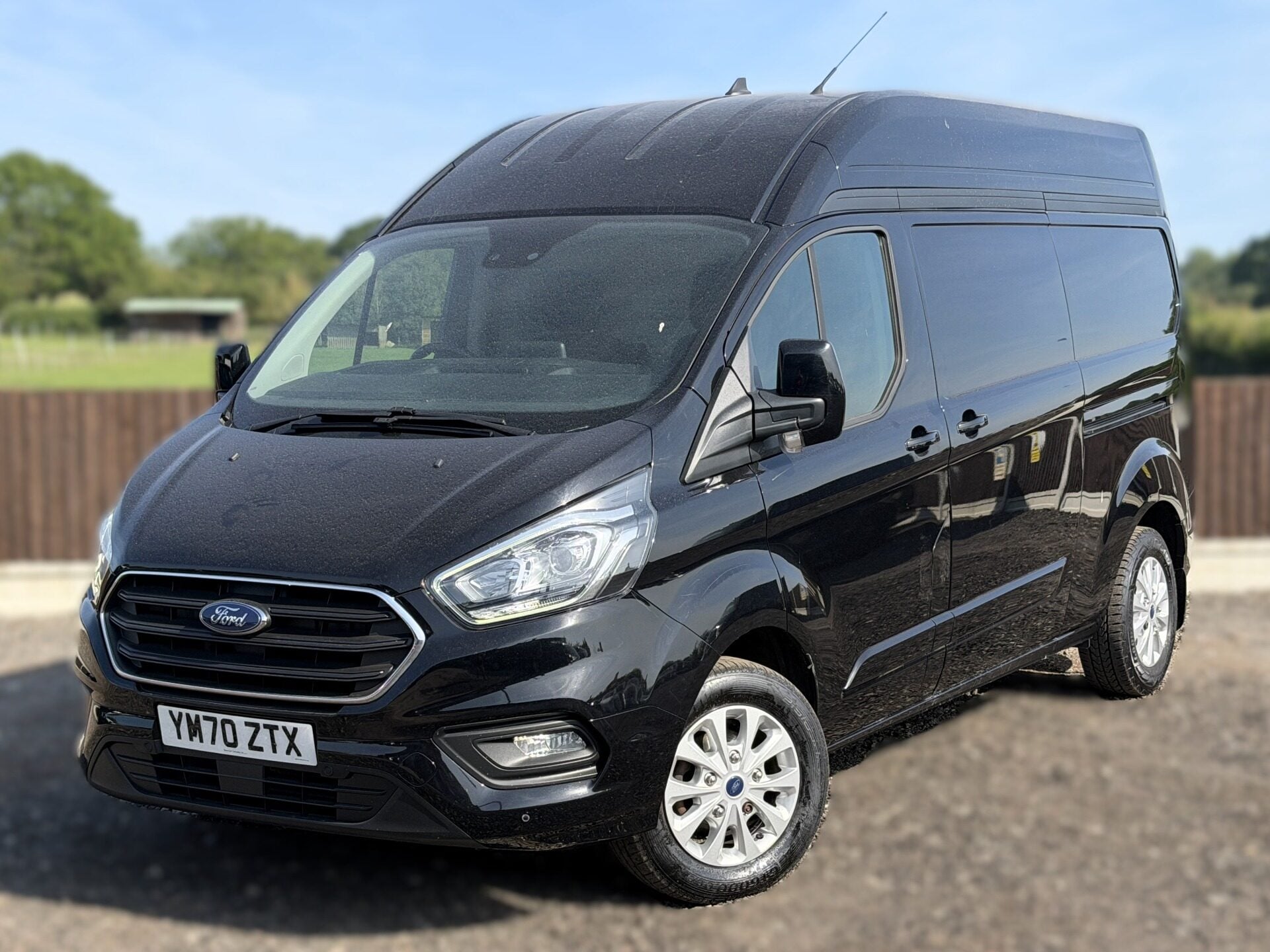 TRANSIT CUSTOM
