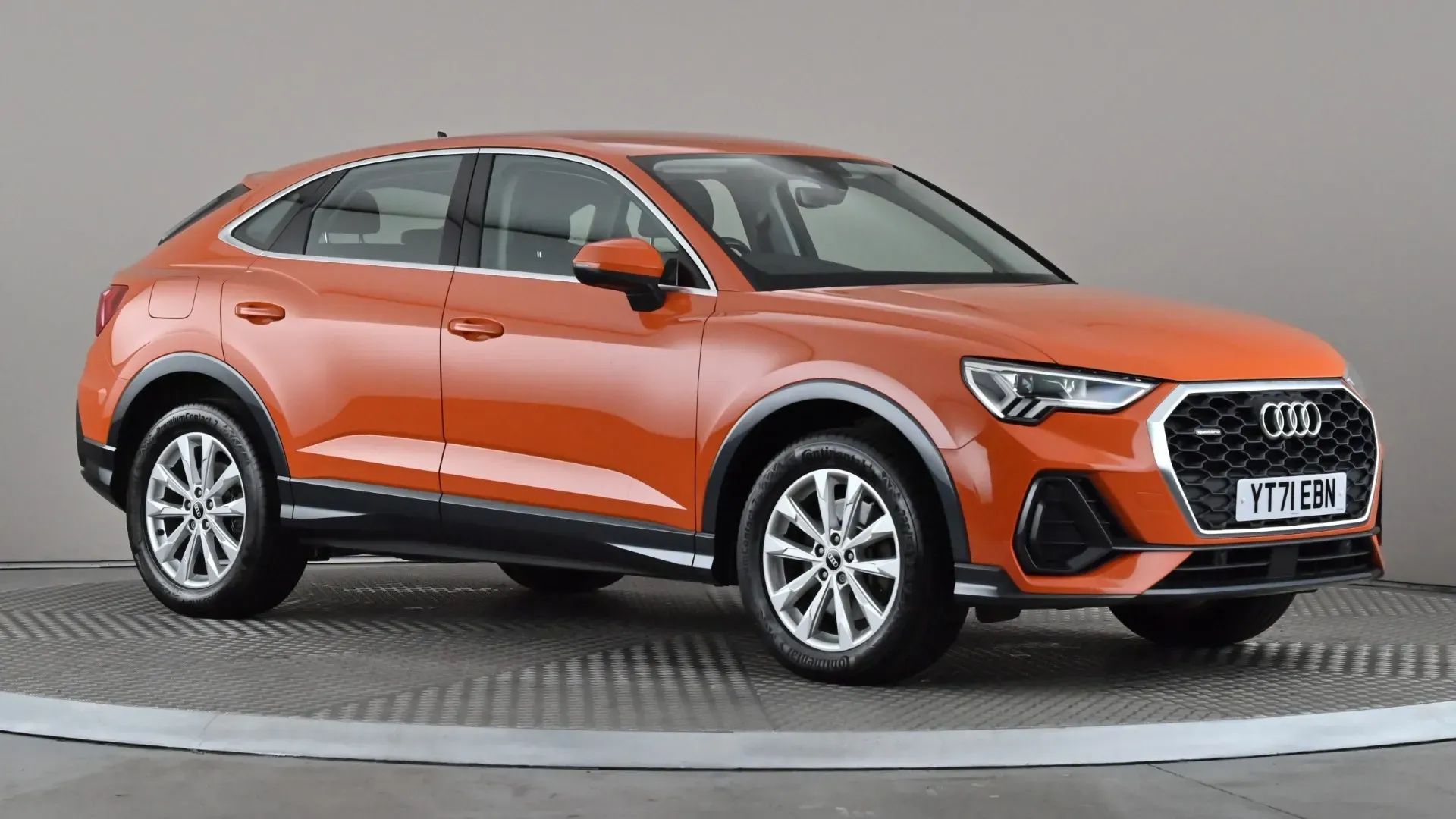 Q3 Sportback