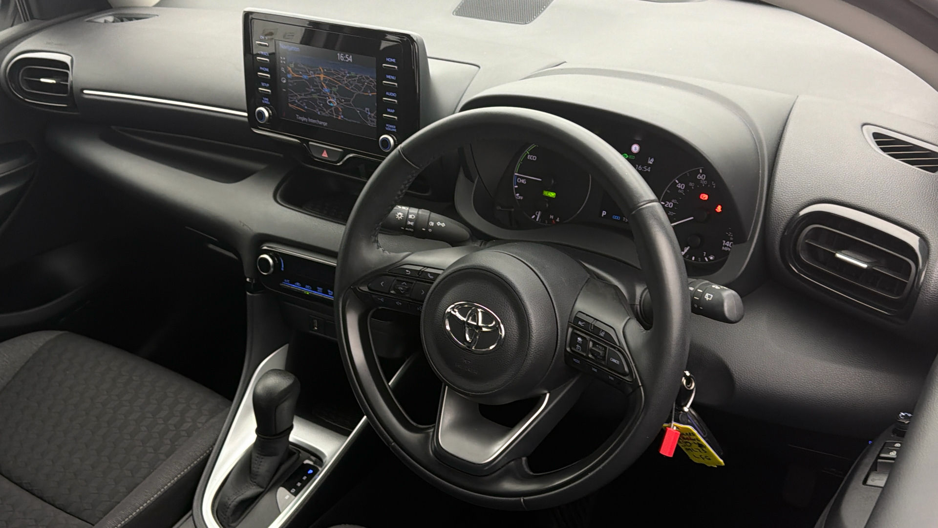 Yaris