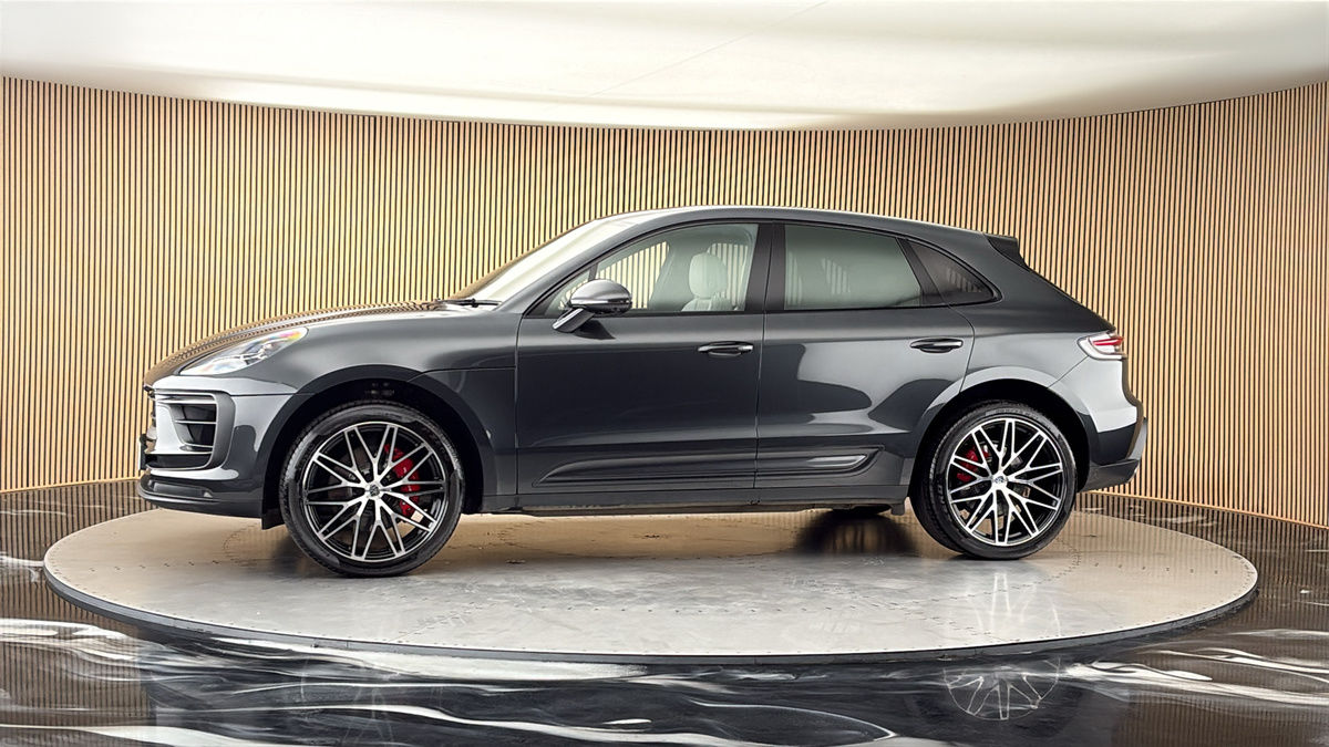 2023 Porsche Macan
