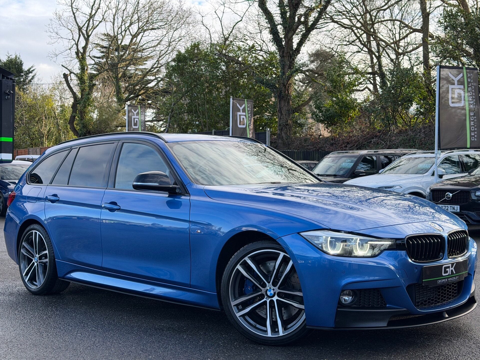 3 Series Touring