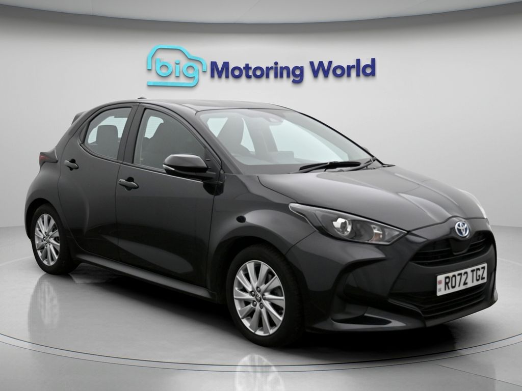 Yaris