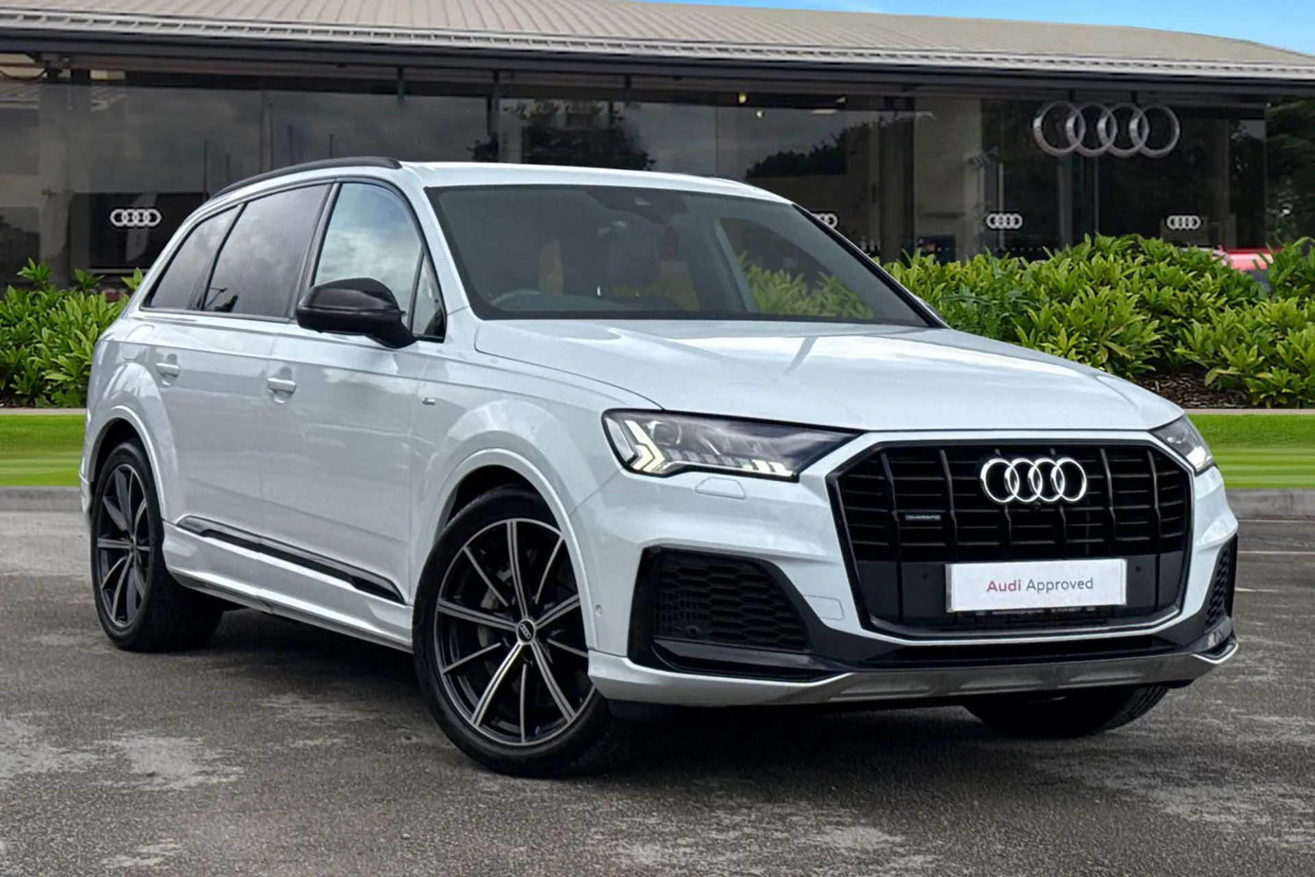Q7