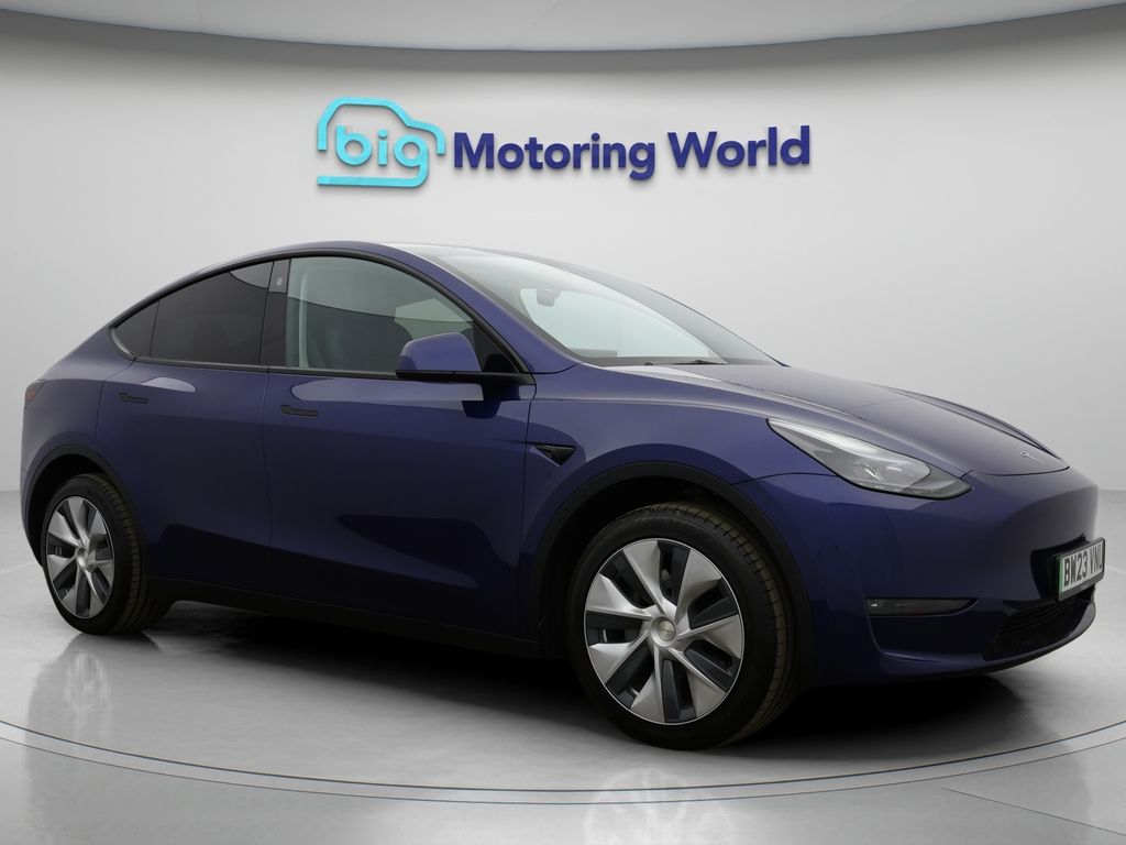 Model Y Premium