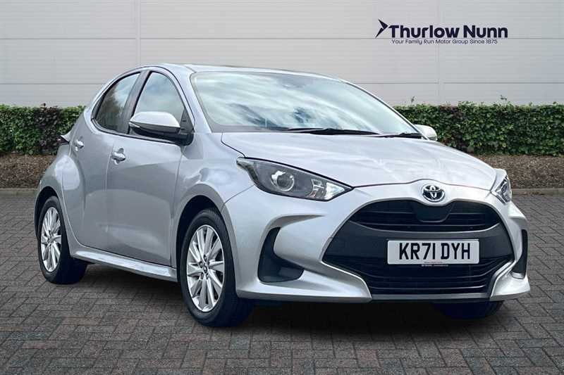 Yaris