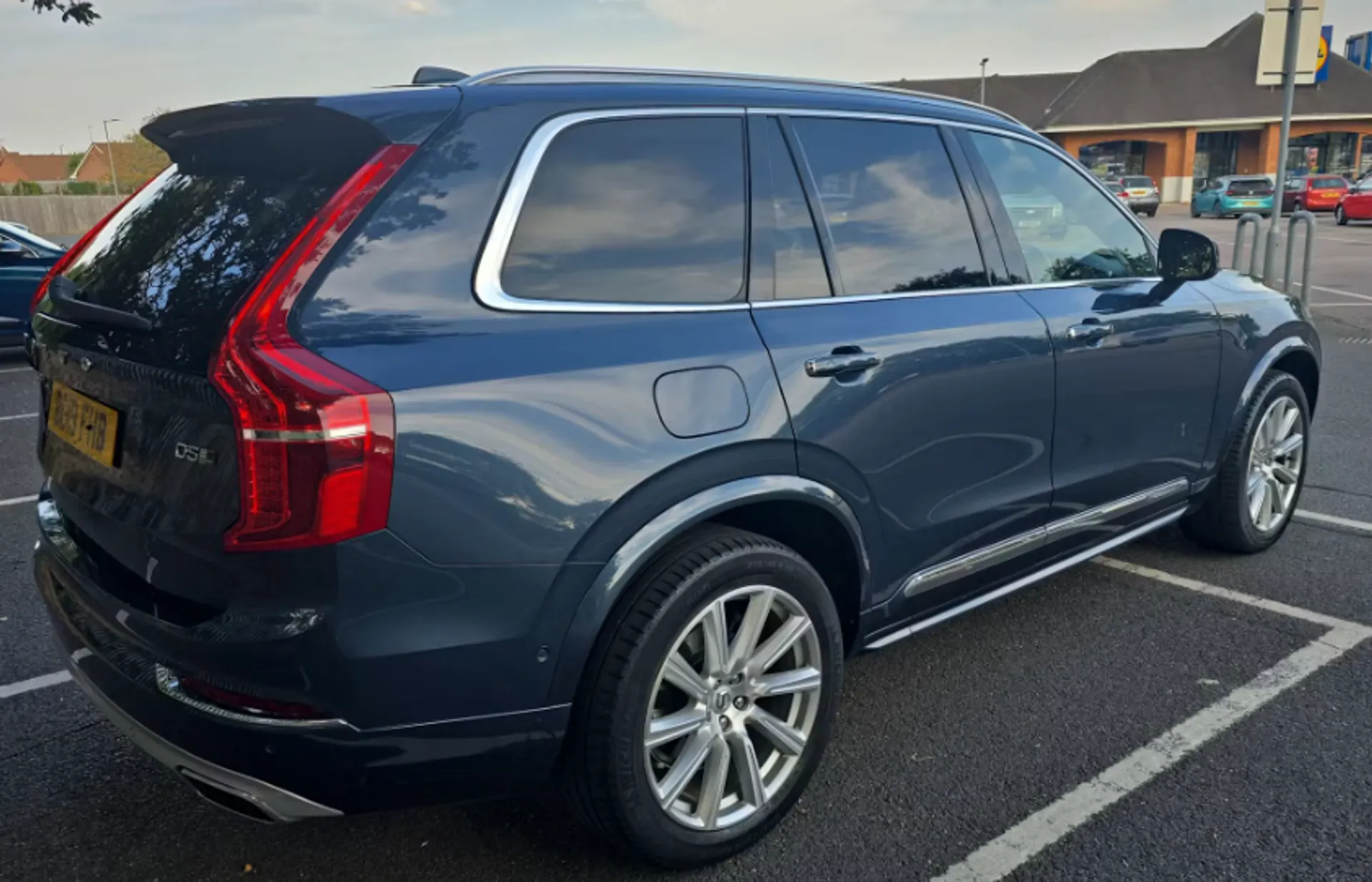 XC90