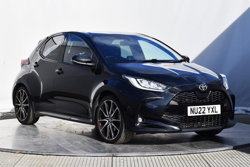 Yaris