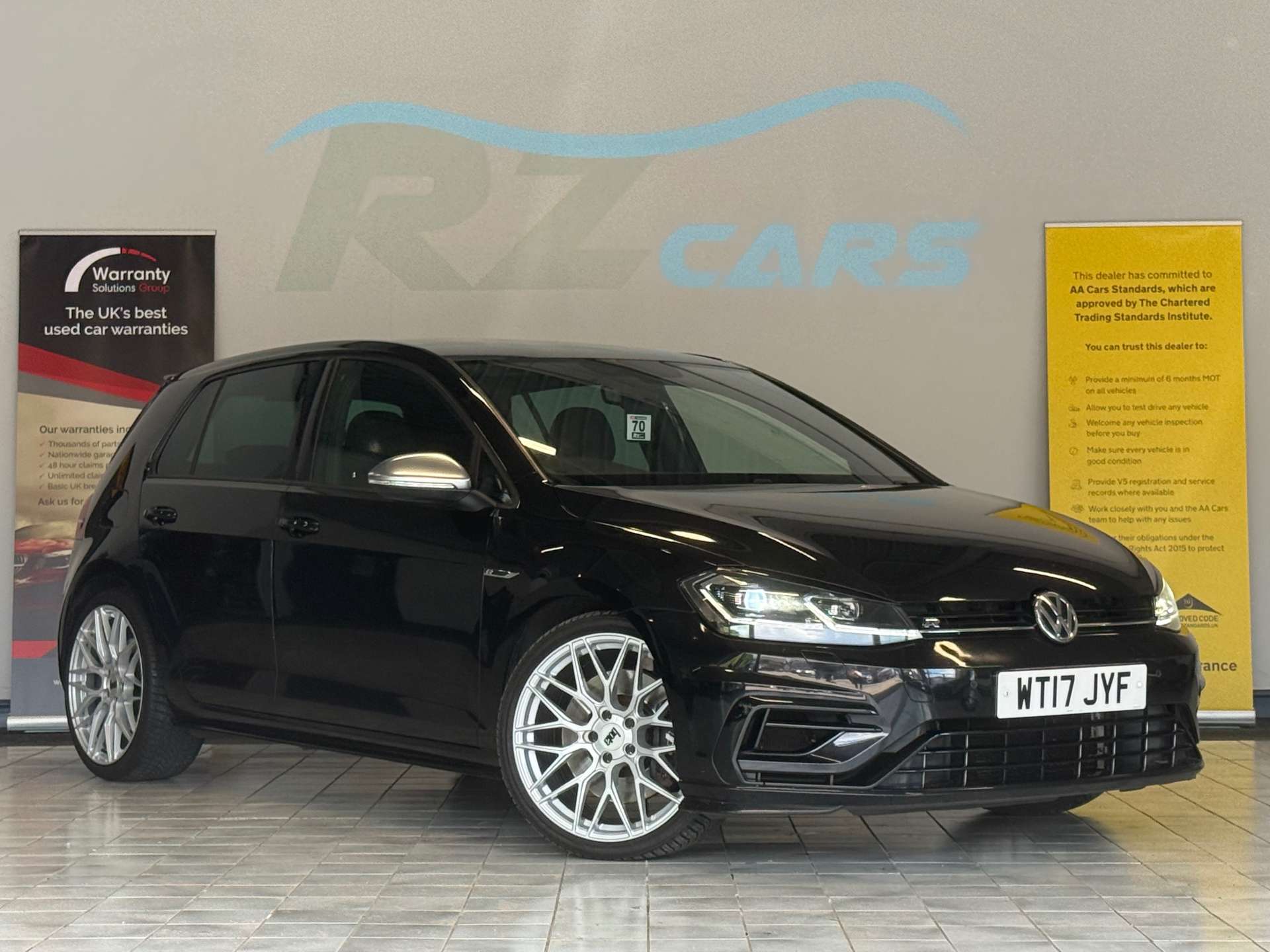 Golf R