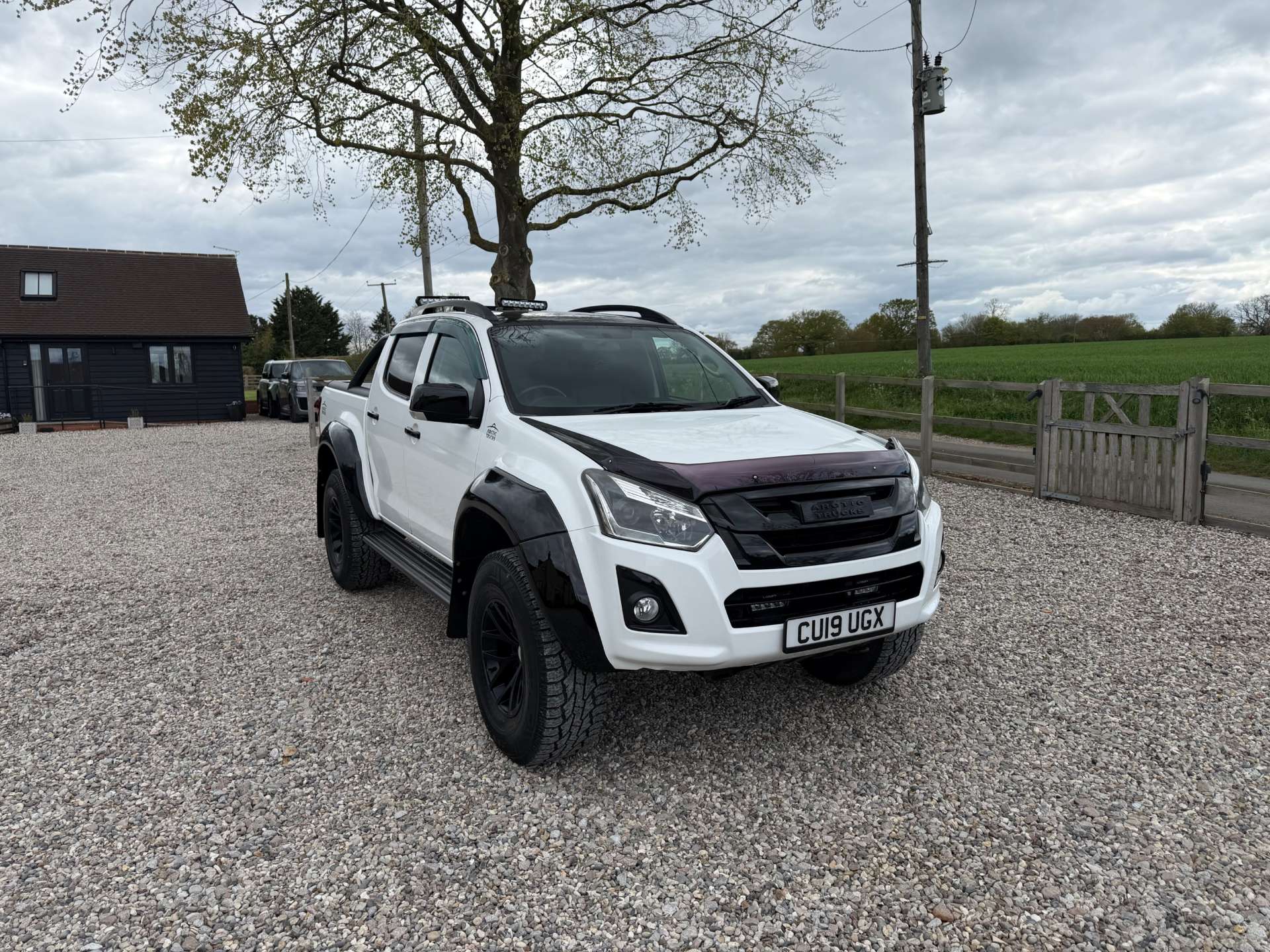 D-MAX