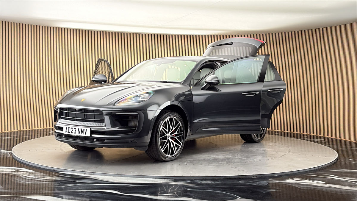 2023 Porsche Macan