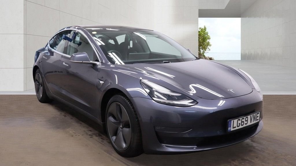 Model 3 Premium