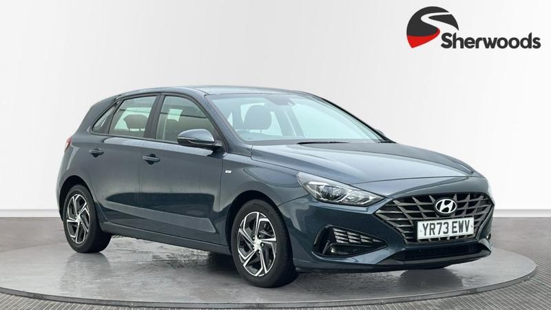 i30