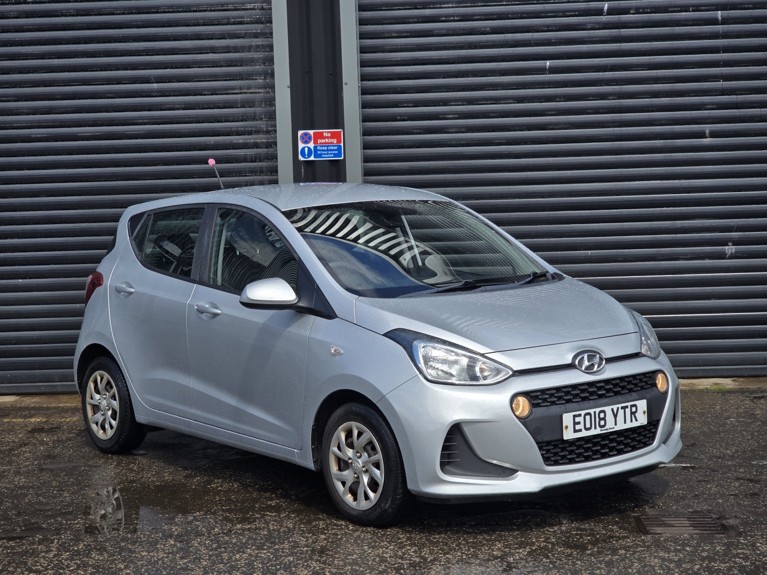I10
