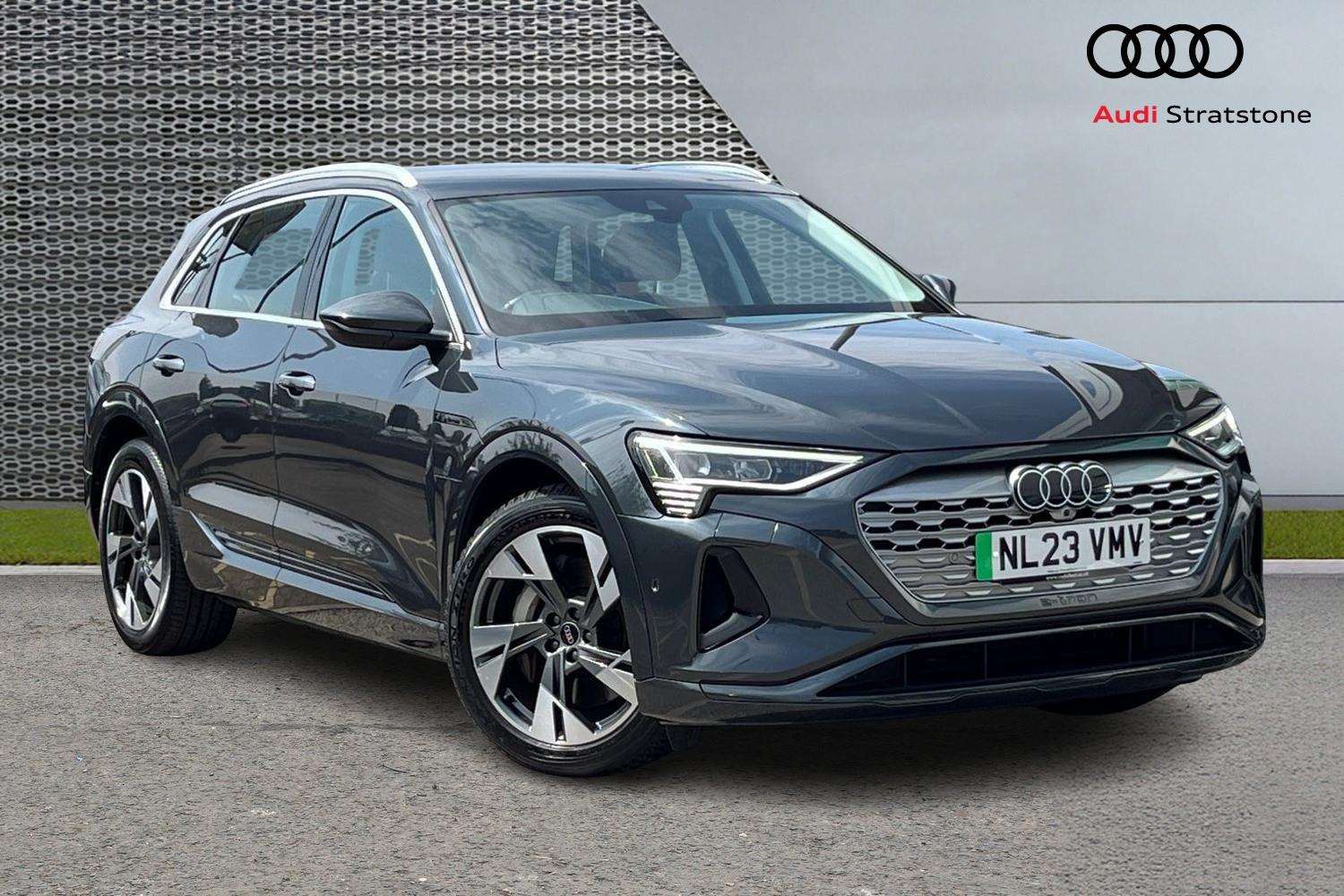 Q8 e-tron