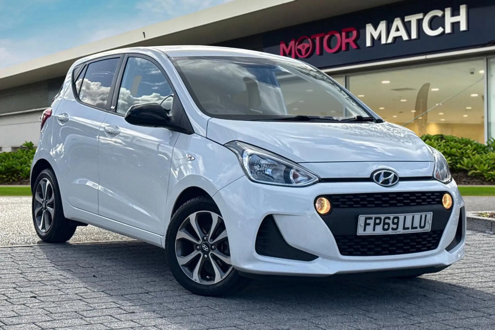 I10