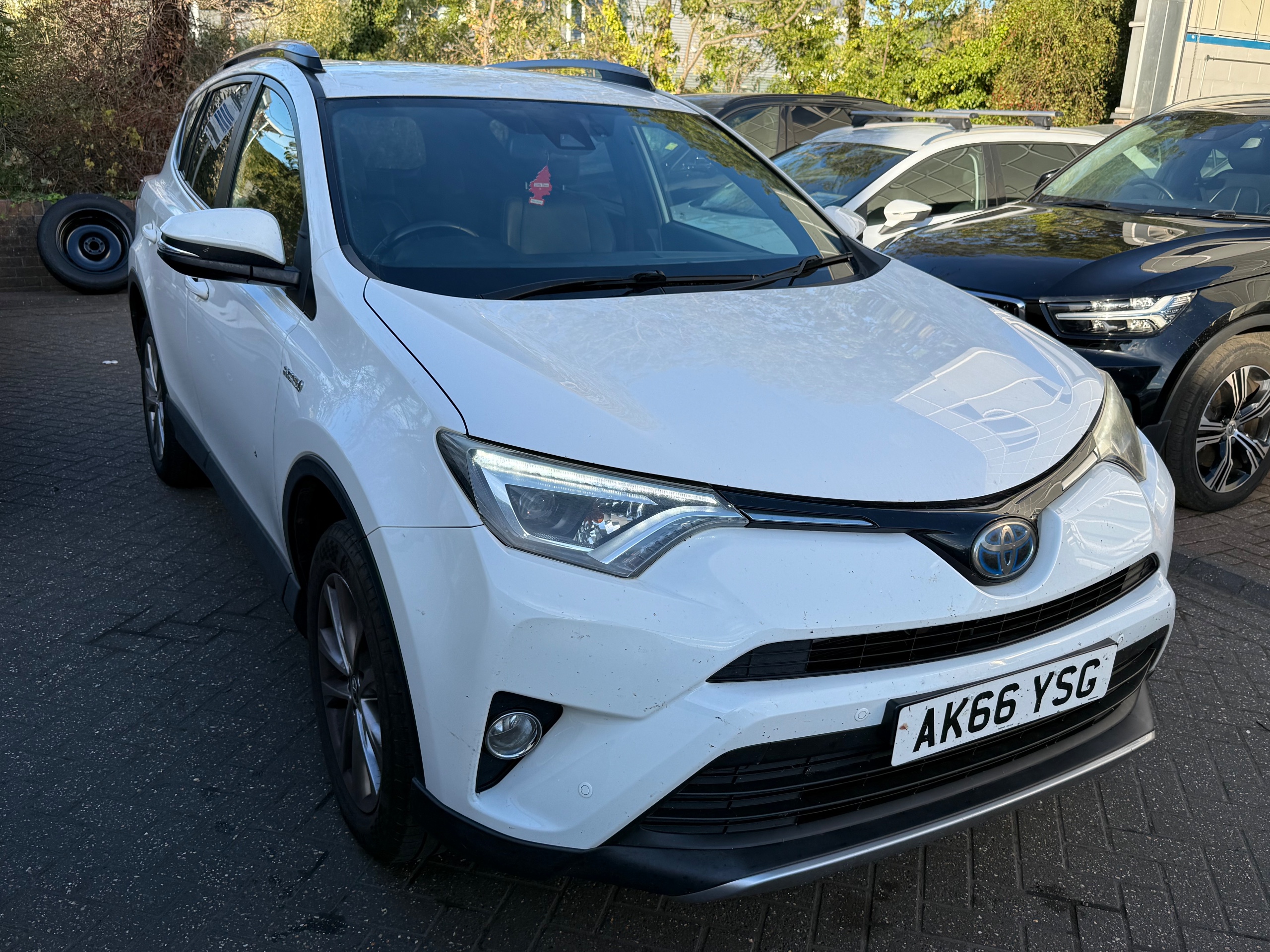 RAV4
