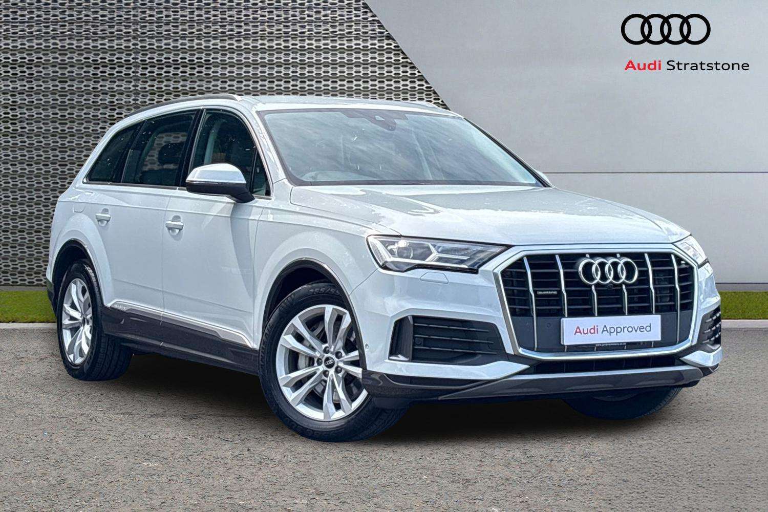 Q7
