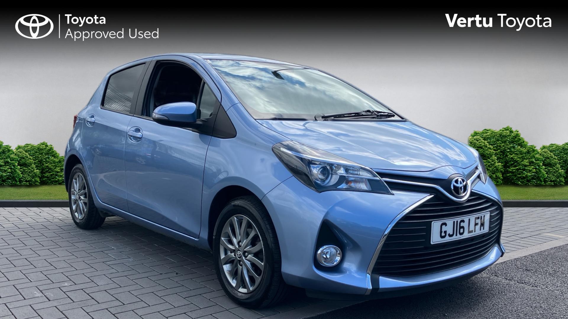 Yaris