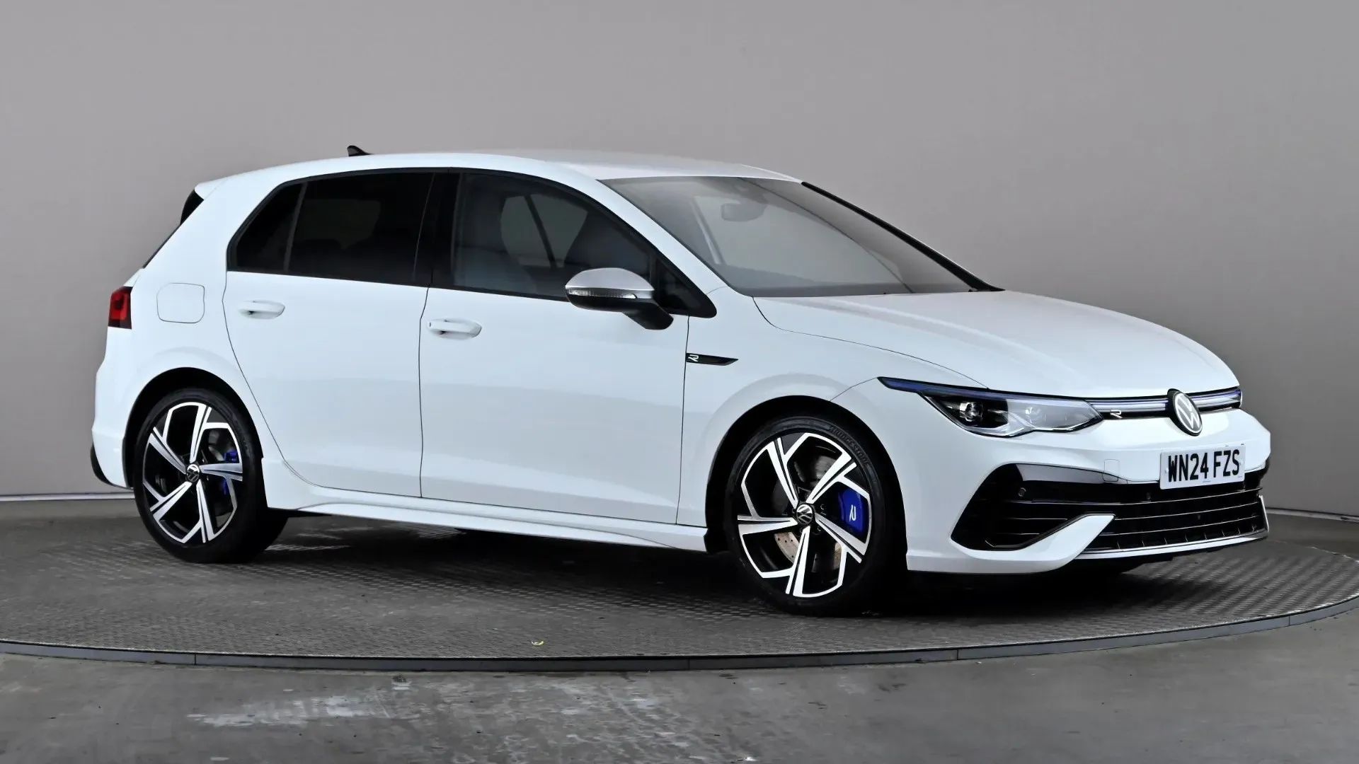 Golf R