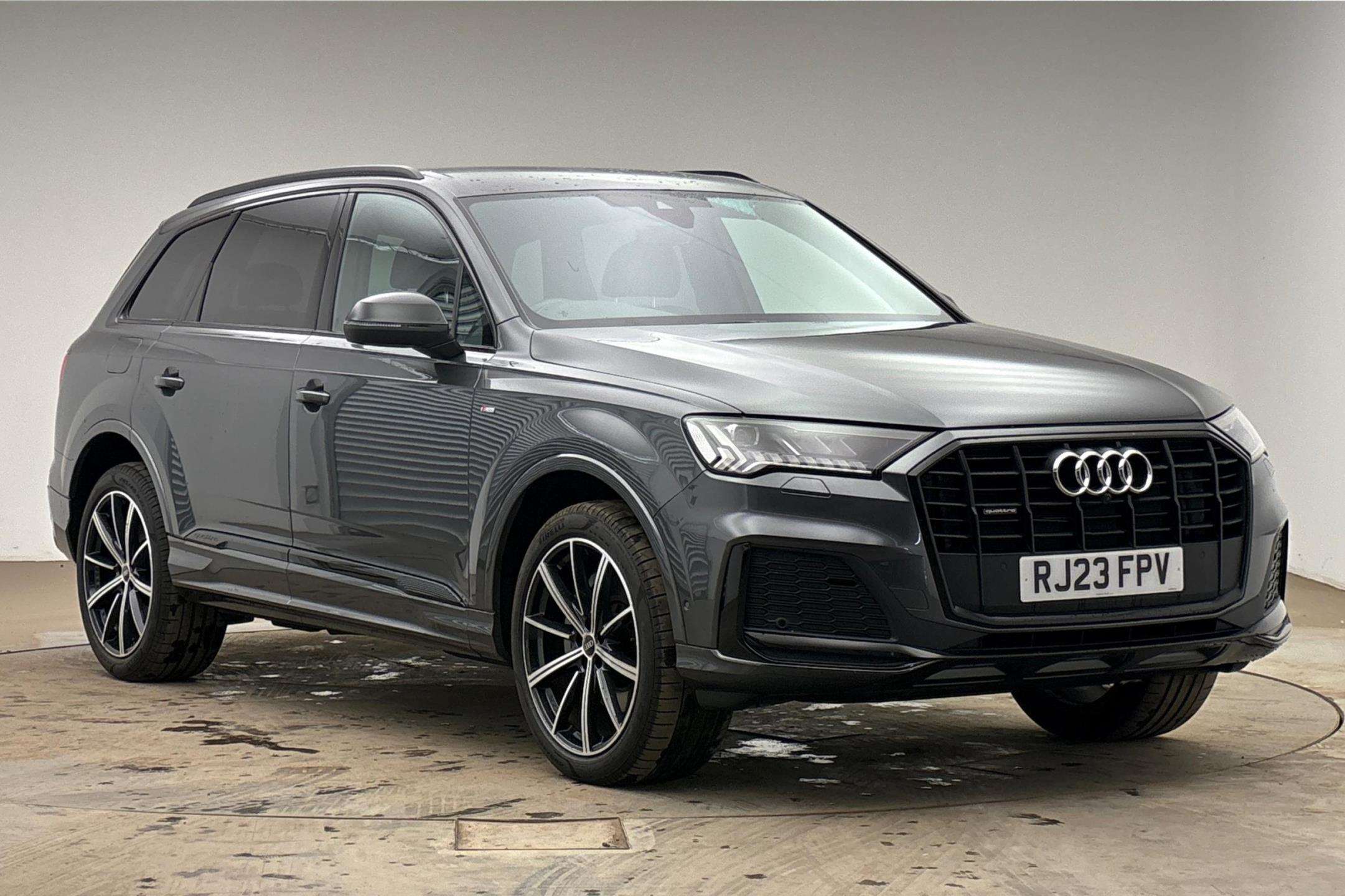 Q7