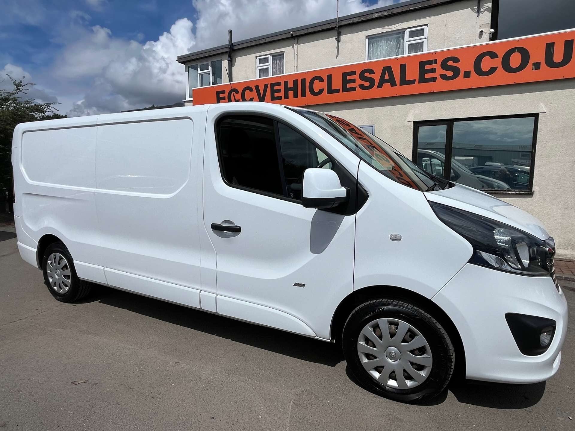 VIVARO