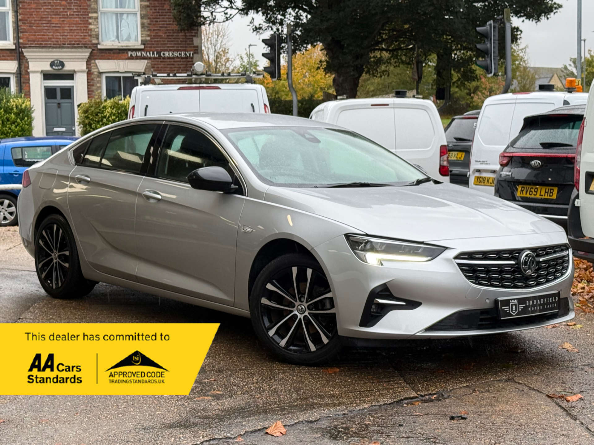Insignia Grand Sport