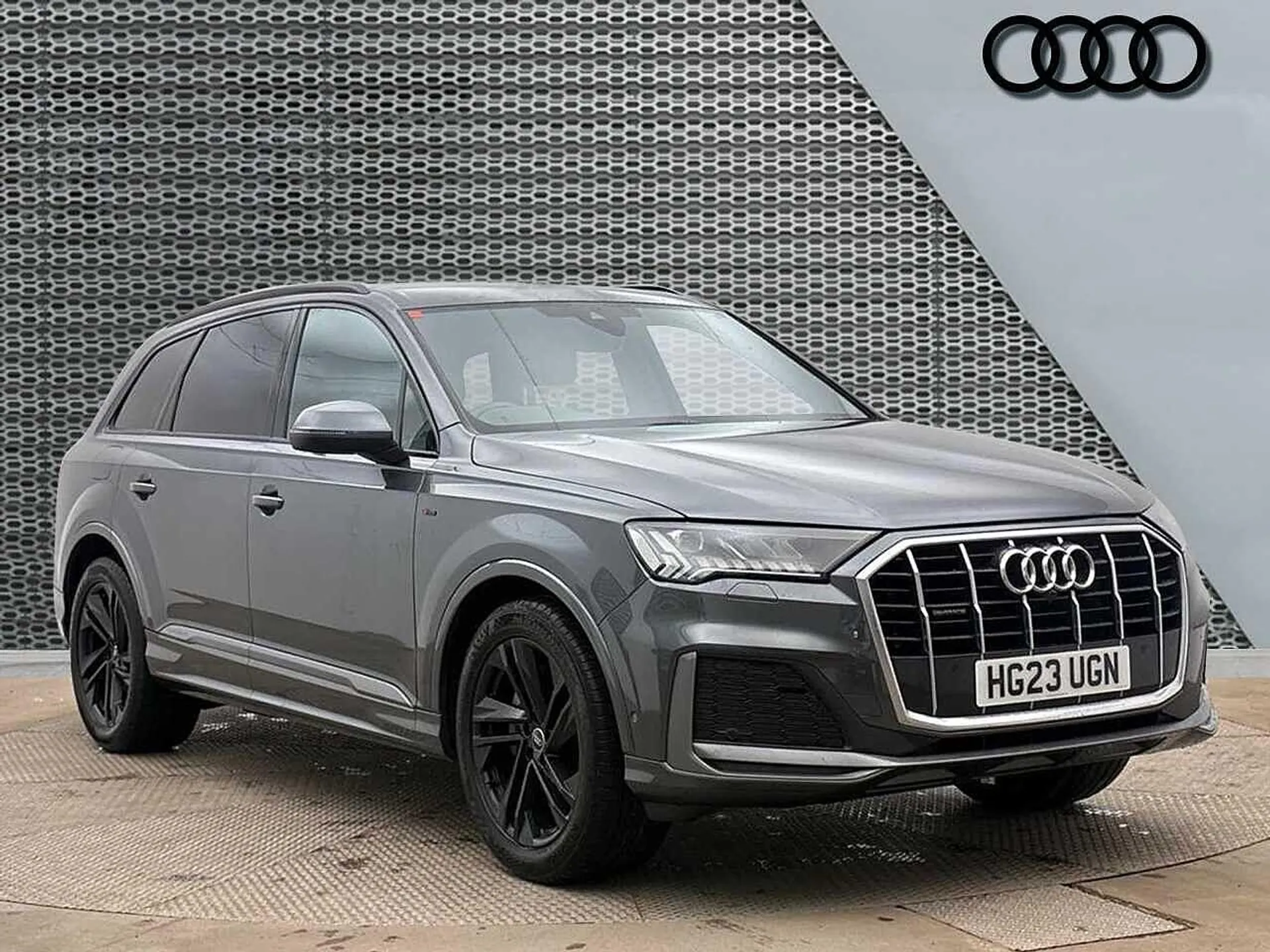 Q7