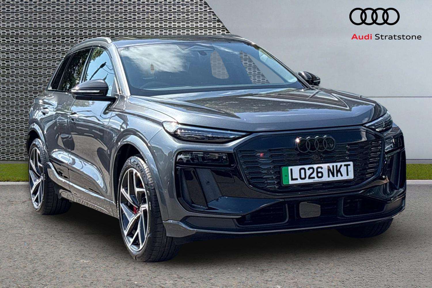 Audi SQ6 e-tron