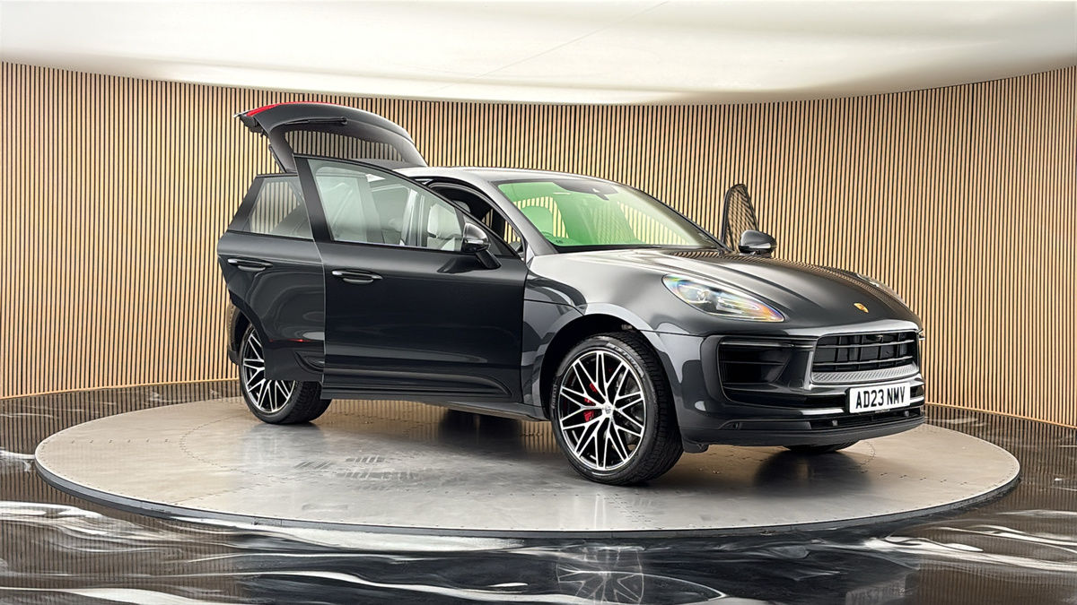 2023 Porsche Macan