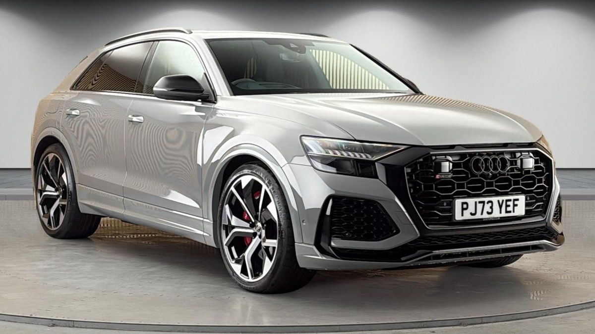 RS Q8