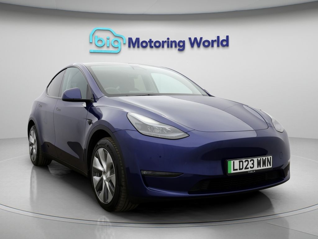Model Y Premium