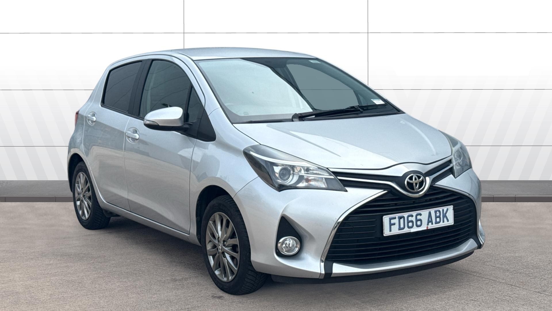 Yaris