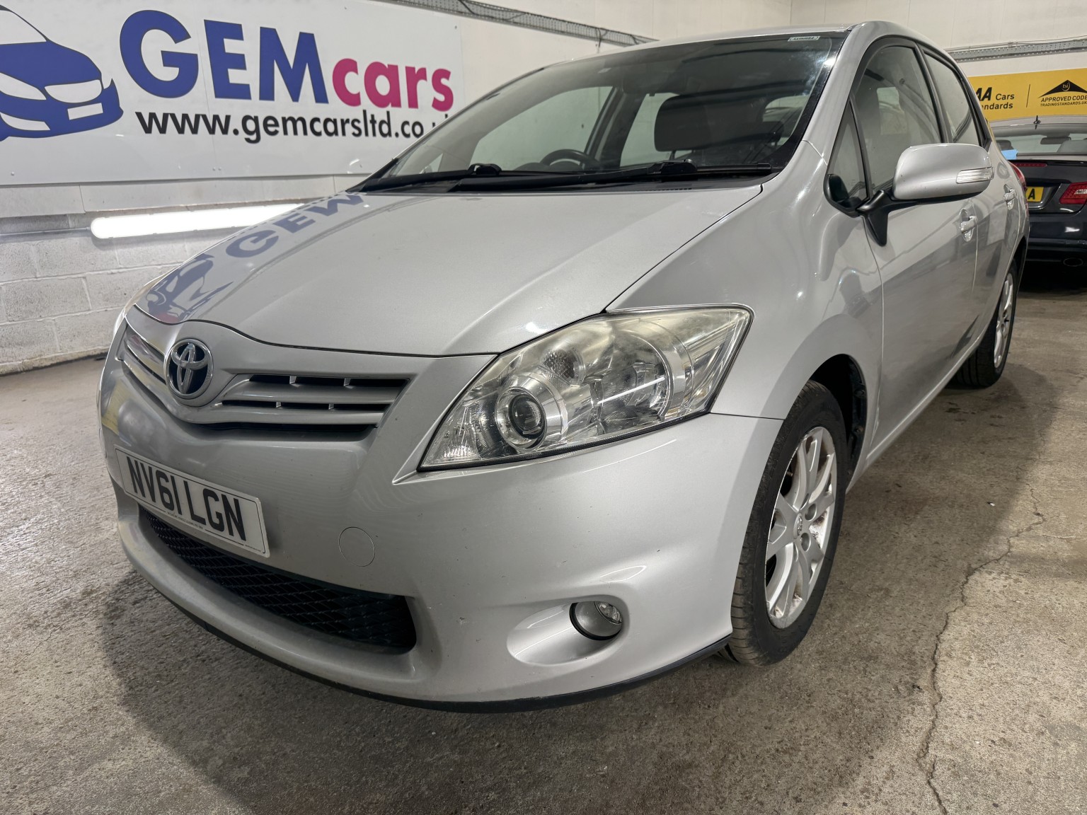 Auris