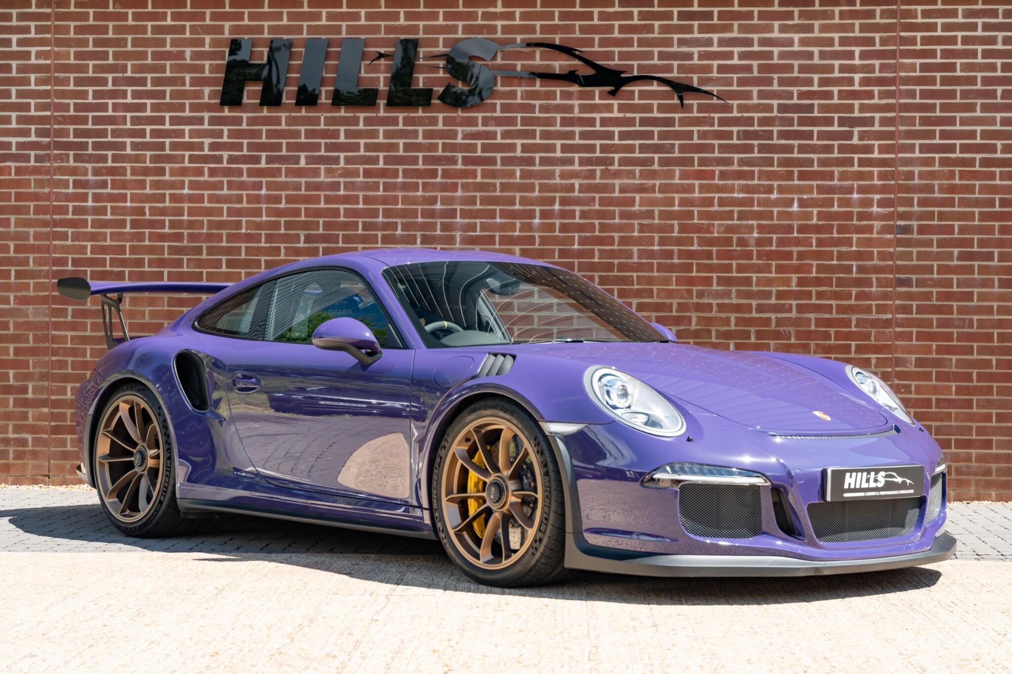 911