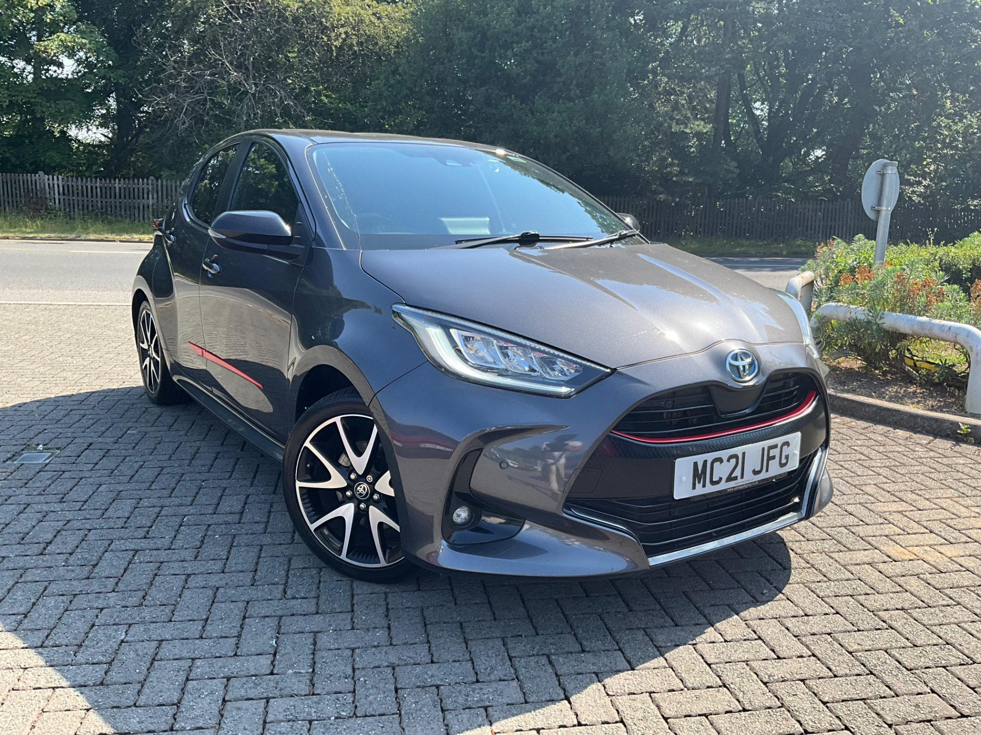 Yaris