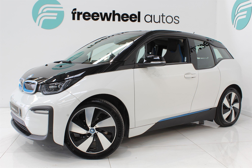 i3