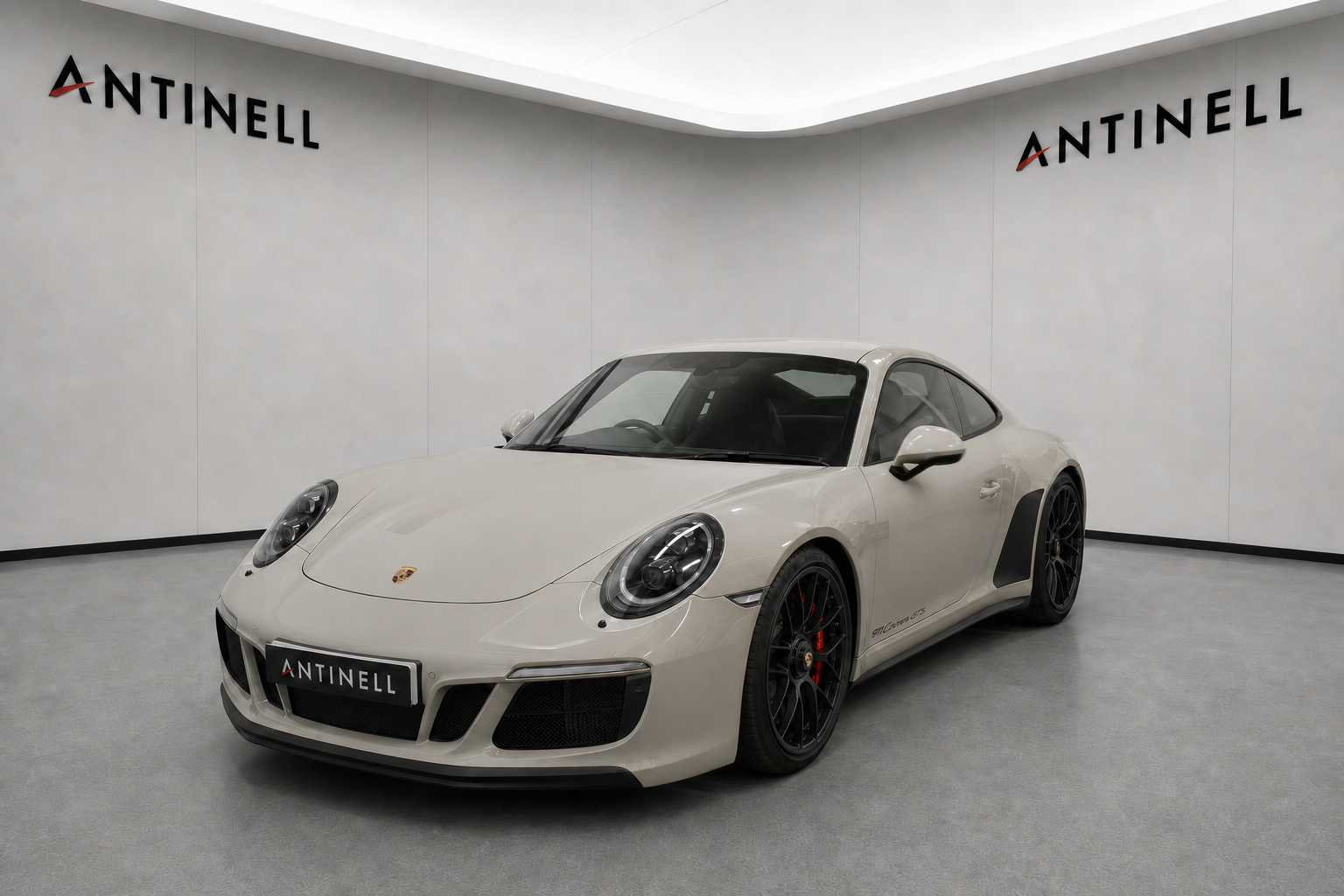 911