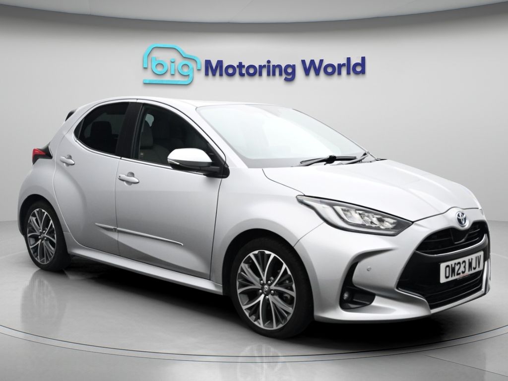 Yaris