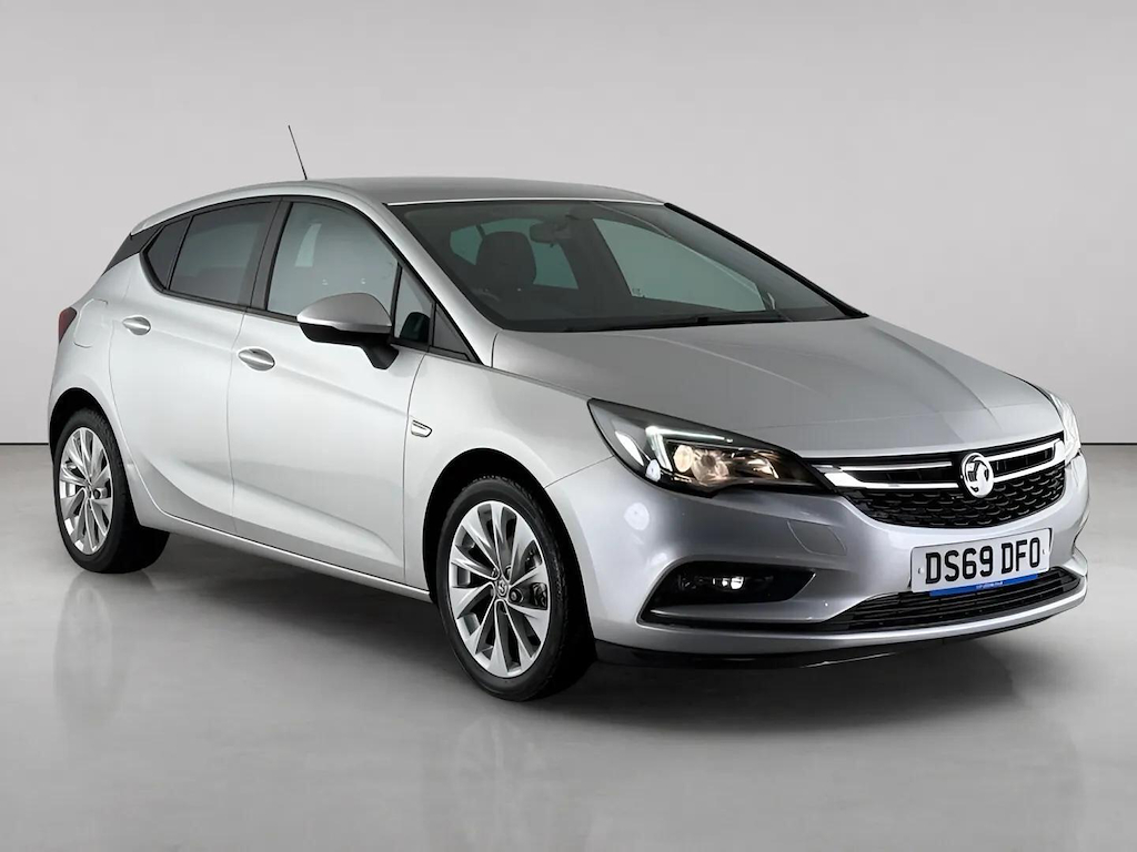 2019 Vauxhall Astra