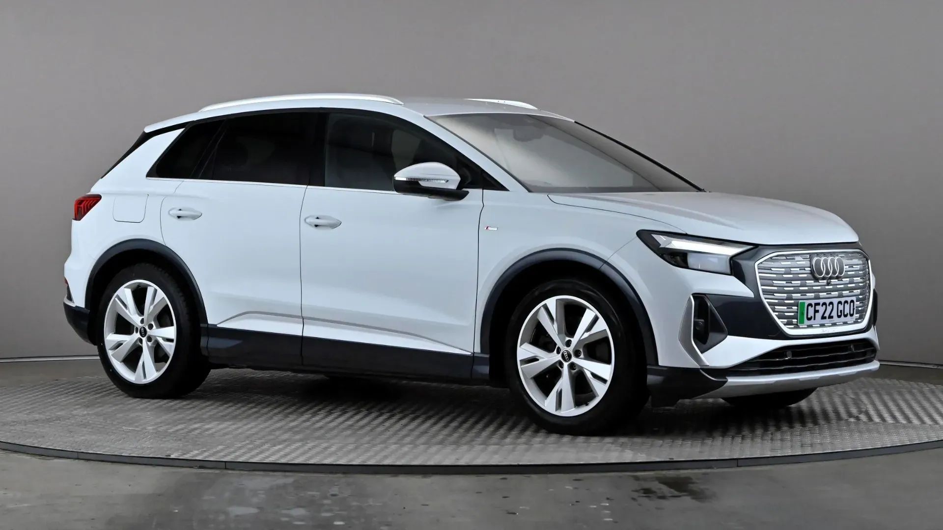 Q4 e-tron